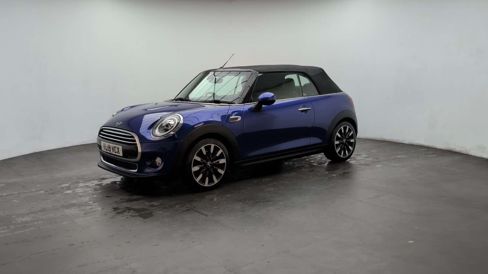 2019 MINI CONVERTIBLE 2019 MINI CONVERTIBLE