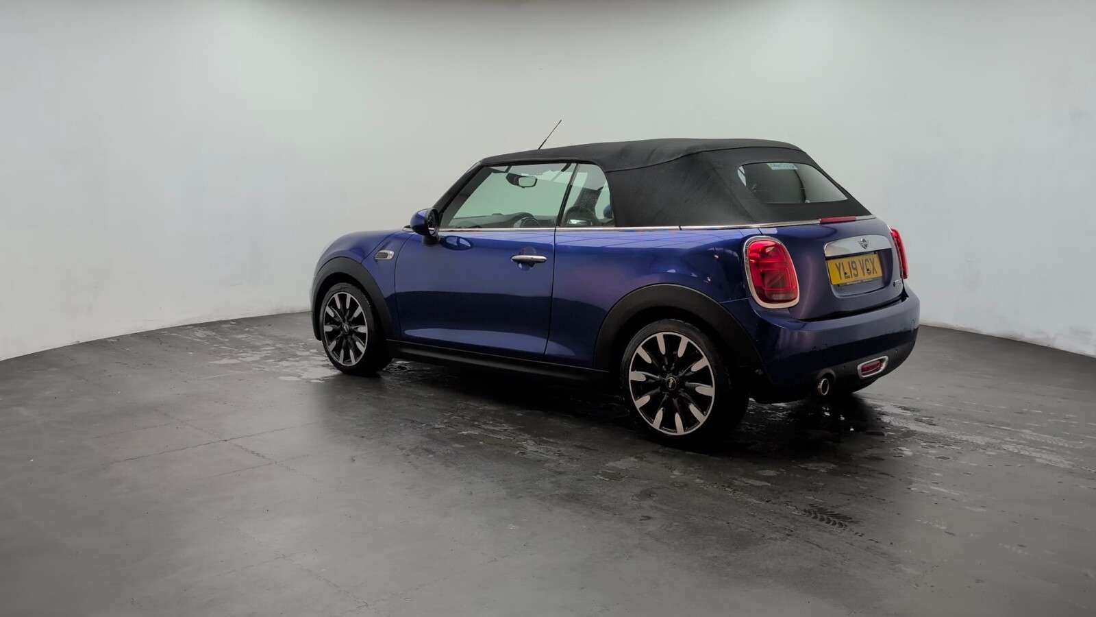 2019 MINI CONVERTIBLE 2019 MINI CONVERTIBLE