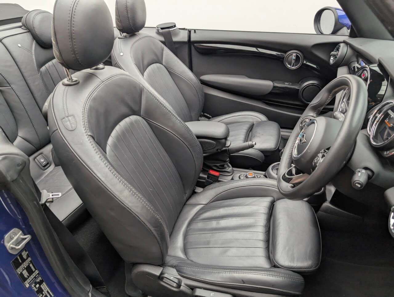 2019 MINI CONVERTIBLE 2019 MINI CONVERTIBLE