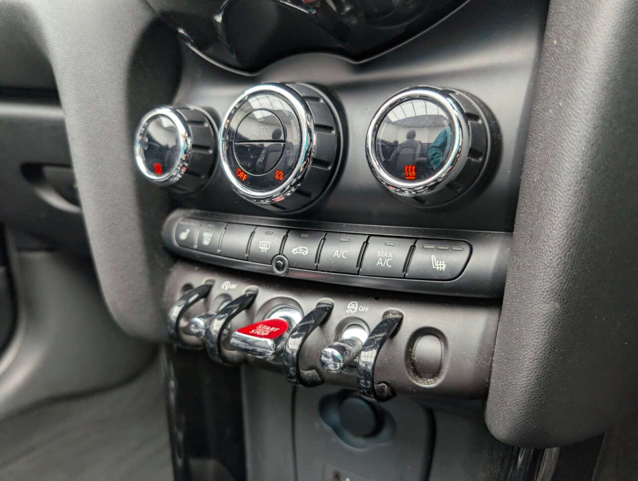 2019 MINI CONVERTIBLE 2019 MINI CONVERTIBLE