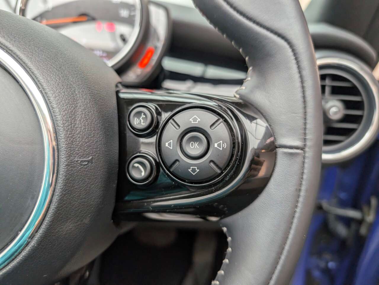 2019 MINI CONVERTIBLE 2019 MINI CONVERTIBLE