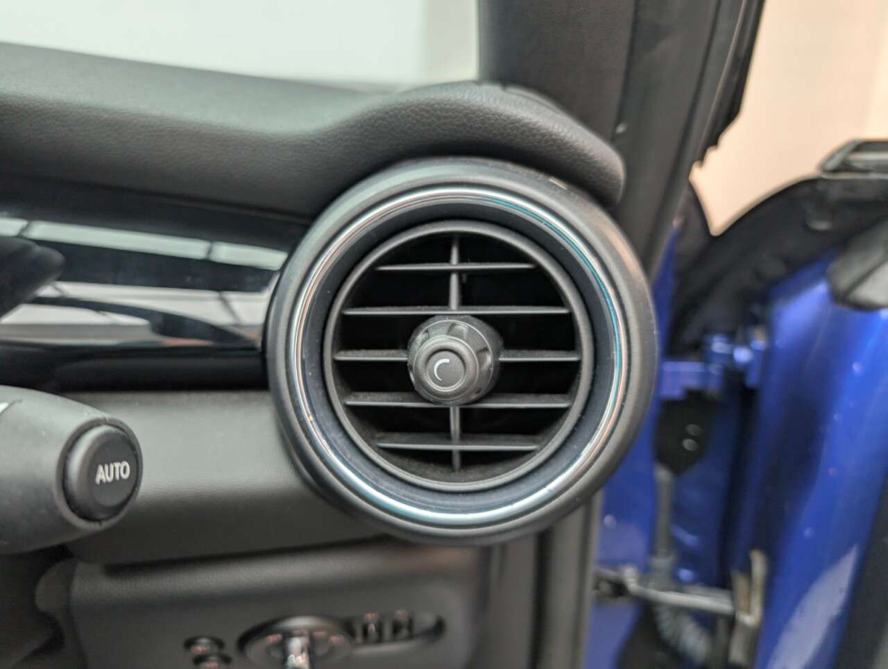 2019 MINI CONVERTIBLE 2019 MINI CONVERTIBLE