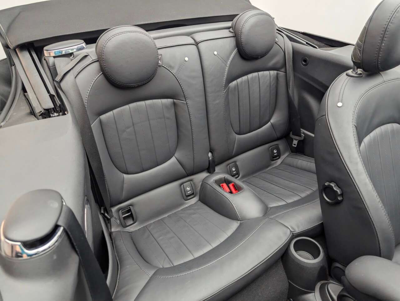 2019 MINI CONVERTIBLE 2019 MINI CONVERTIBLE