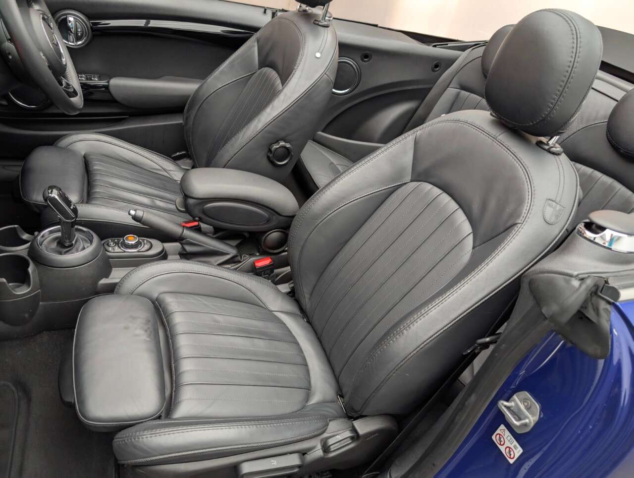 2019 MINI CONVERTIBLE 2019 MINI CONVERTIBLE