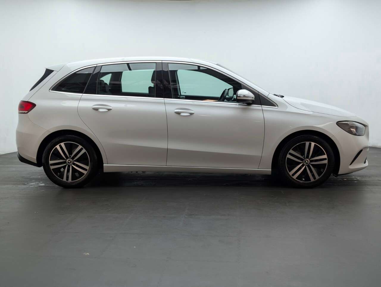 2021 MERCEDES-BENZ B CLASS 2021 MERCEDES-BENZ B CLASS