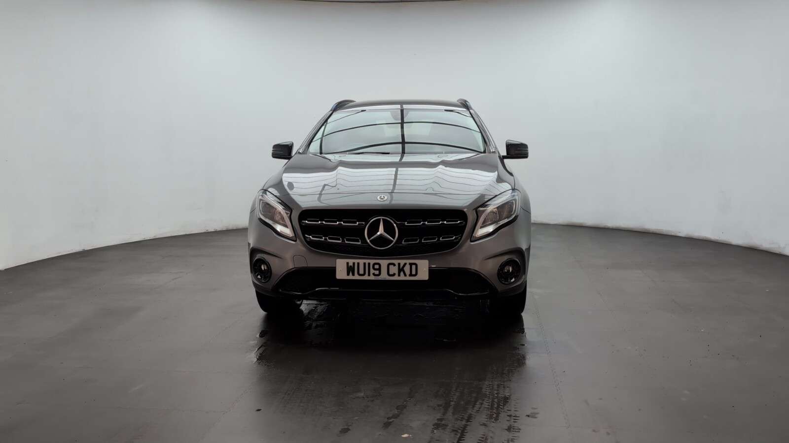 2019 MERCEDES-BENZ 180 2019 MERCEDES-BENZ 180