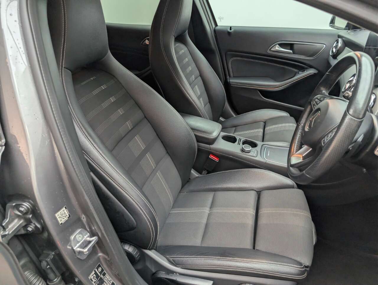 2019 MERCEDES-BENZ 180 2019 MERCEDES-BENZ 180