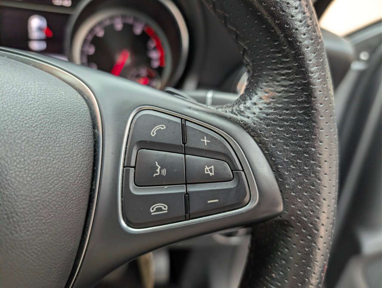 2019 MERCEDES-BENZ 180 2019 MERCEDES-BENZ 180