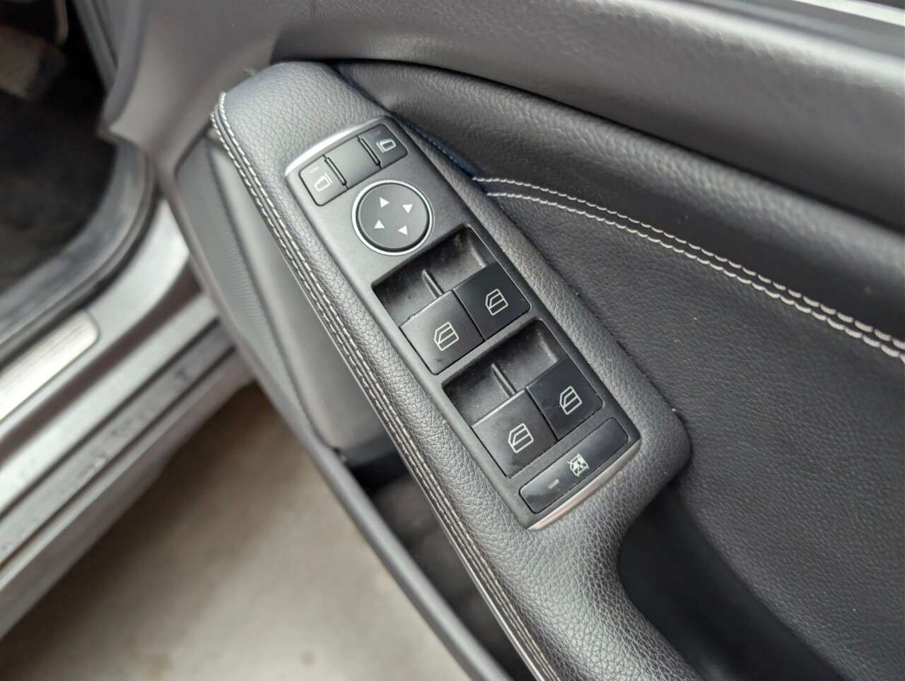 2019 MERCEDES-BENZ 180 2019 MERCEDES-BENZ 180