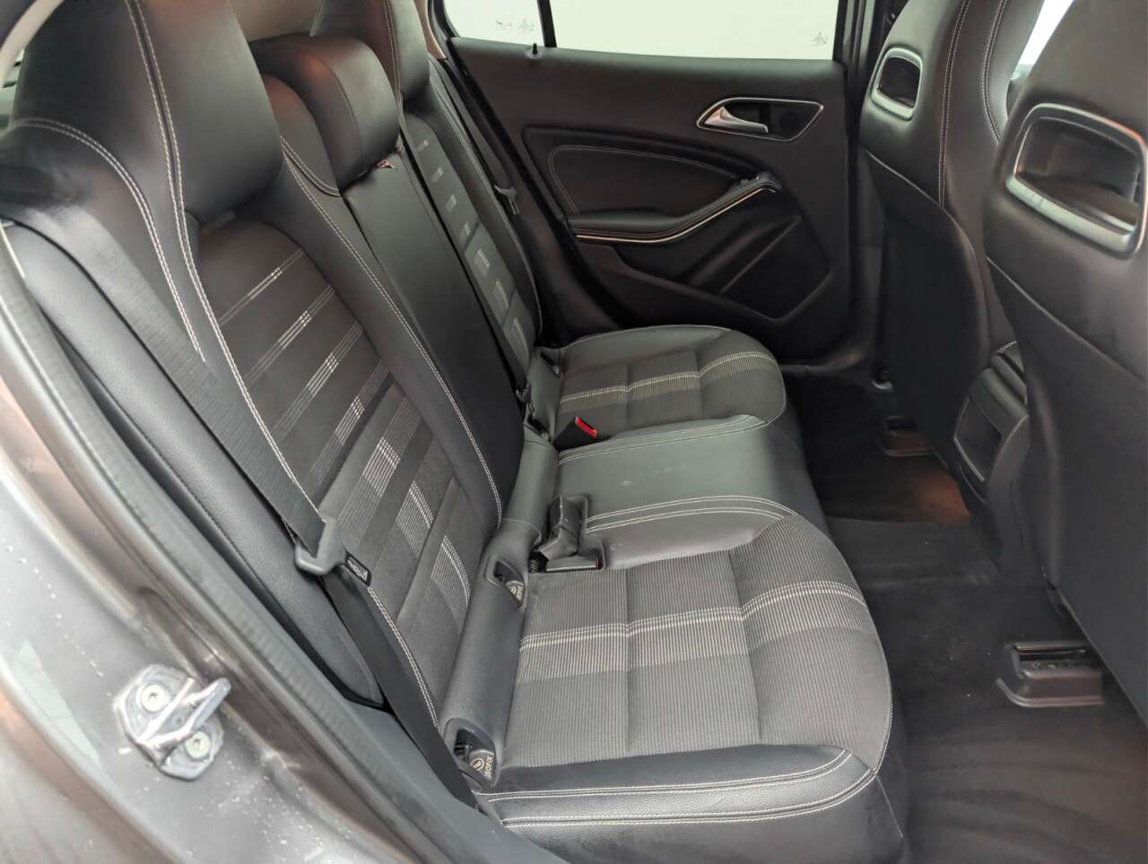 2019 MERCEDES-BENZ 180 2019 MERCEDES-BENZ 180