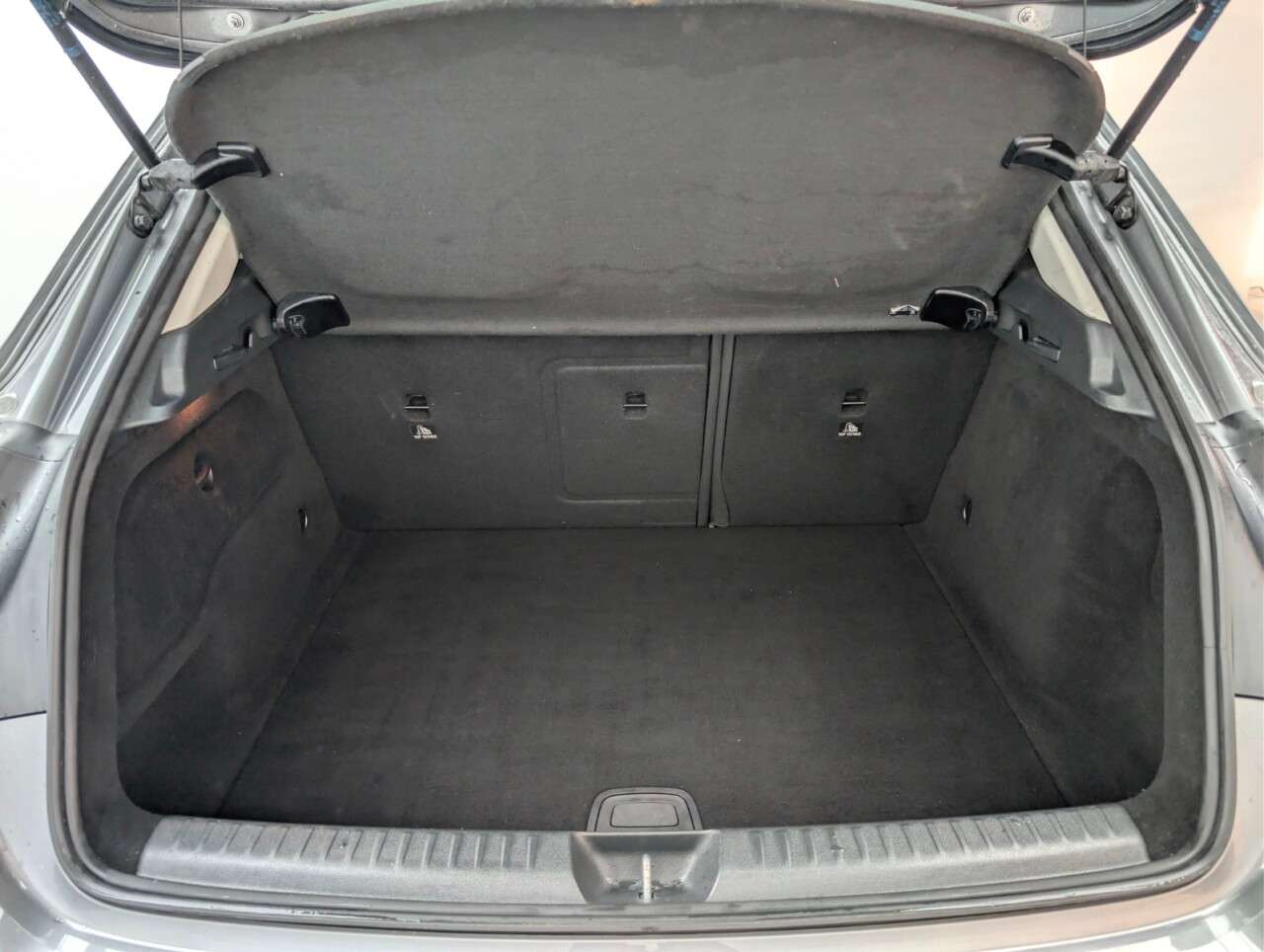 2019 MERCEDES-BENZ 180 2019 MERCEDES-BENZ 180