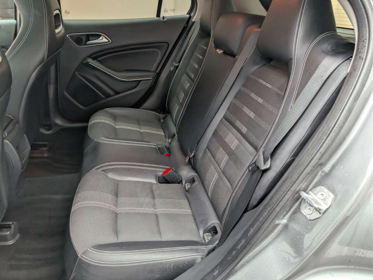 2019 MERCEDES-BENZ 180 2019 MERCEDES-BENZ 180