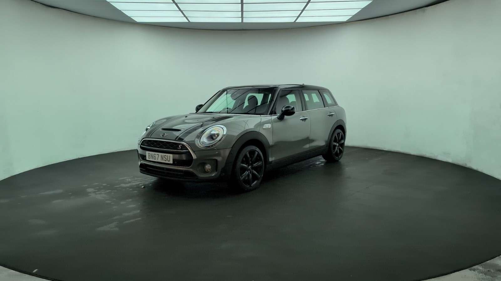 2017 MINI CLUBMAN 2017 MINI CLUBMAN