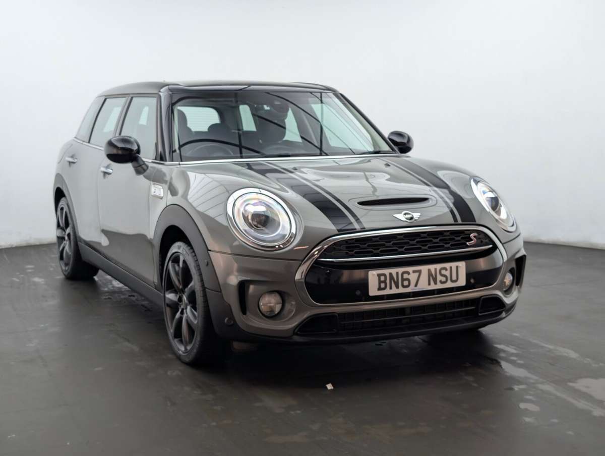 Check out this Mini Clubman 2017 Petrol Manual