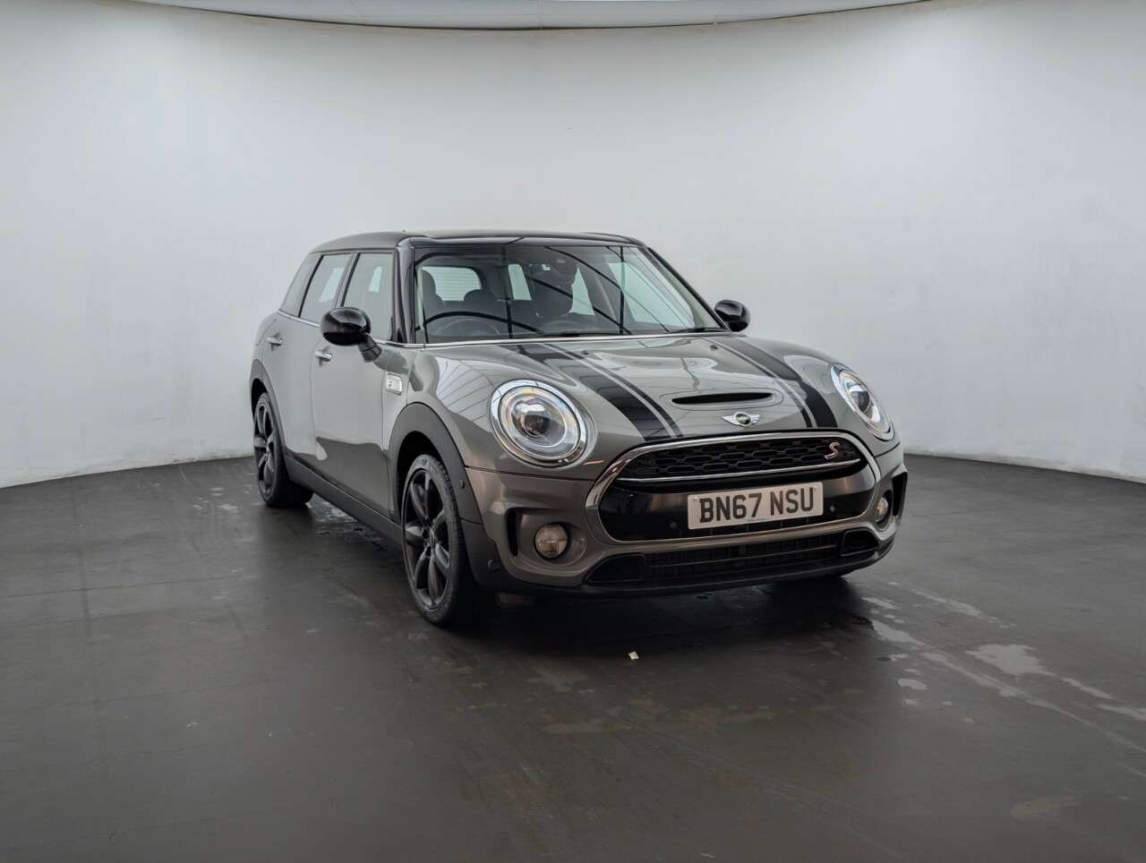 2017 MINI CLUBMAN 2017 MINI CLUBMAN