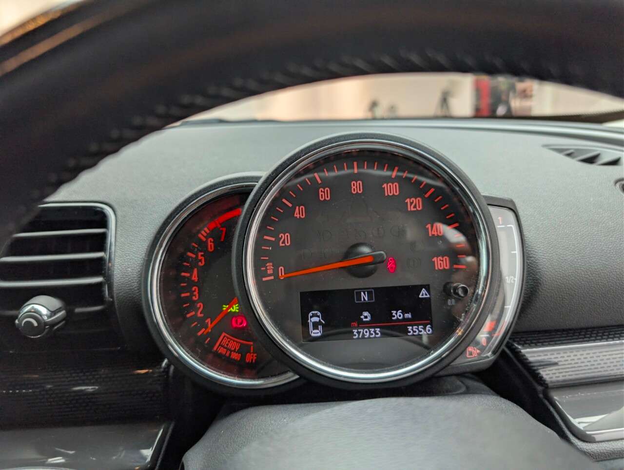 2017 MINI CLUBMAN 2017 MINI CLUBMAN