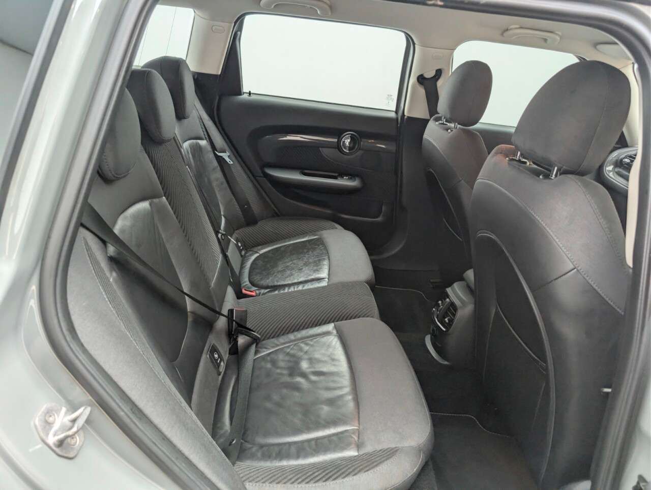 2017 MINI CLUBMAN 2017 MINI CLUBMAN