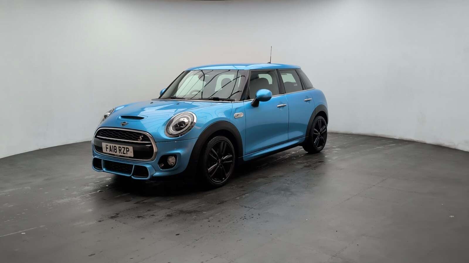 2018 MINI HATCH 2018 MINI HATCH