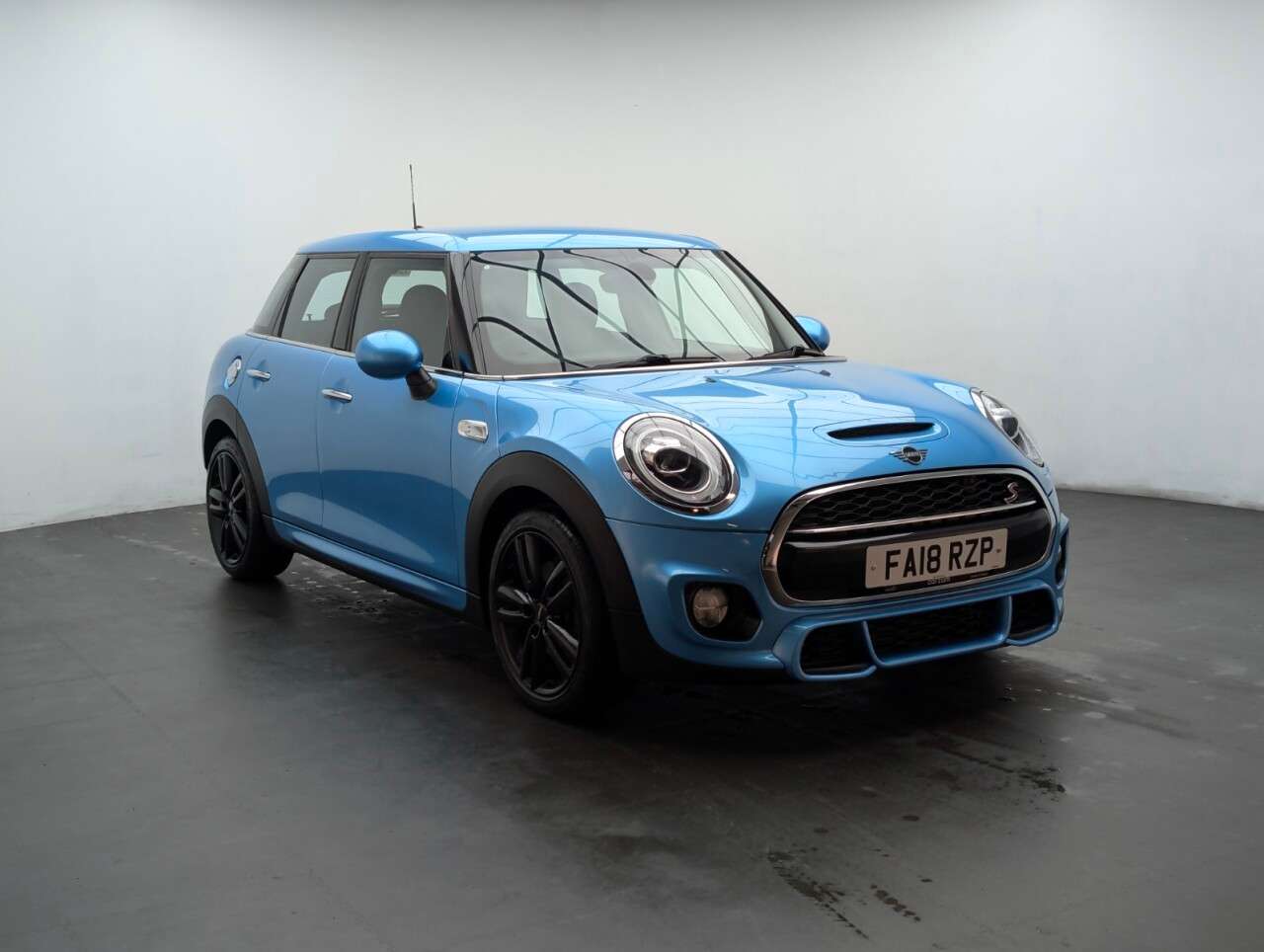 2018 MINI HATCH 2018 MINI HATCH