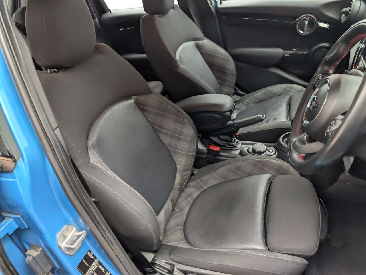 2018 MINI HATCH 2018 MINI HATCH