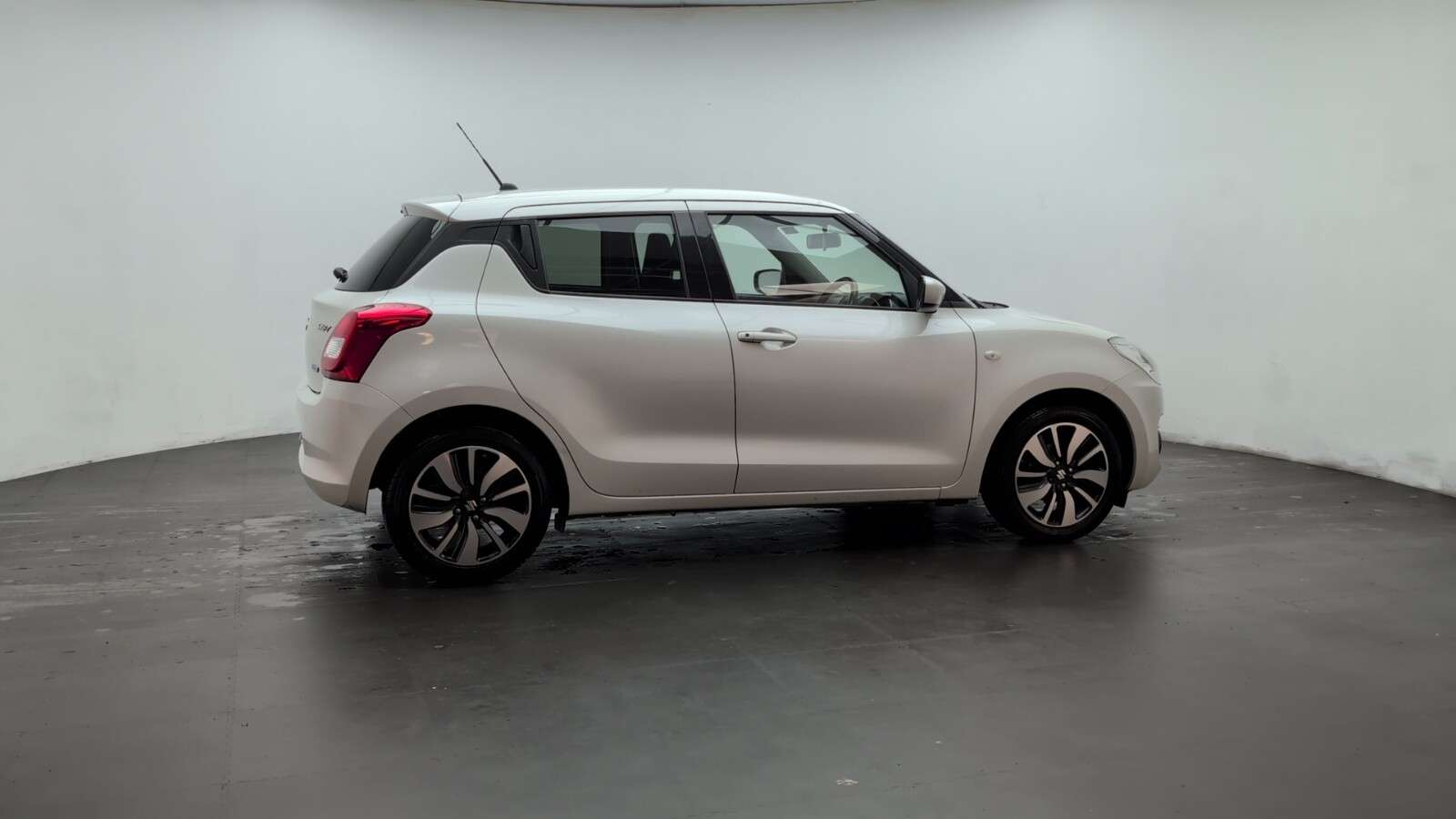 2020 SUZUKI SWIFT 2020 SUZUKI SWIFT
