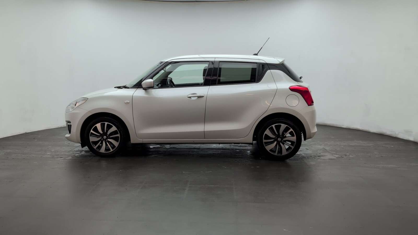 2020 SUZUKI SWIFT 2020 SUZUKI SWIFT