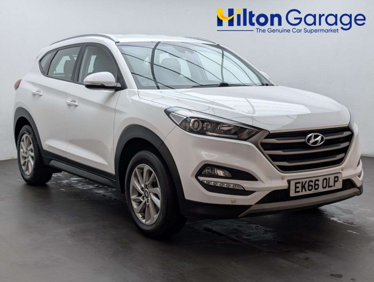 A 2016 HYUNDAI TUCSON 1.6 GDi Blue Drive SE Nav SUV 5dr Petrol Manual Euro 6 (s/s) (132 ps) HEATE A 2016 HYUNDAI TUCSON 1.6 GDi Blue Drive SE Nav SUV 5dr Petrol Manual Euro 6 (s/s) (132 ps) HEATE