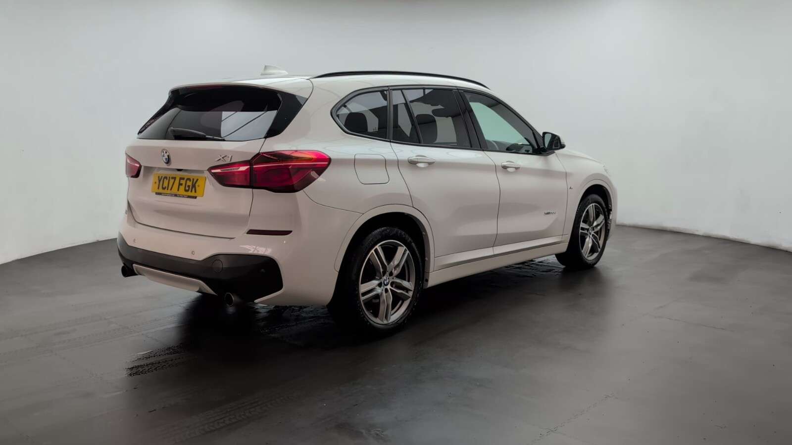 2017 BMW X1 2017 BMW X1