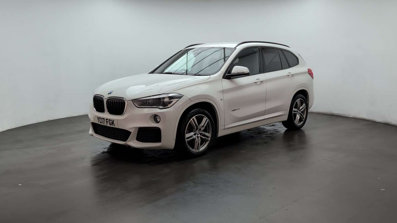 2017 BMW X1 2017 BMW X1