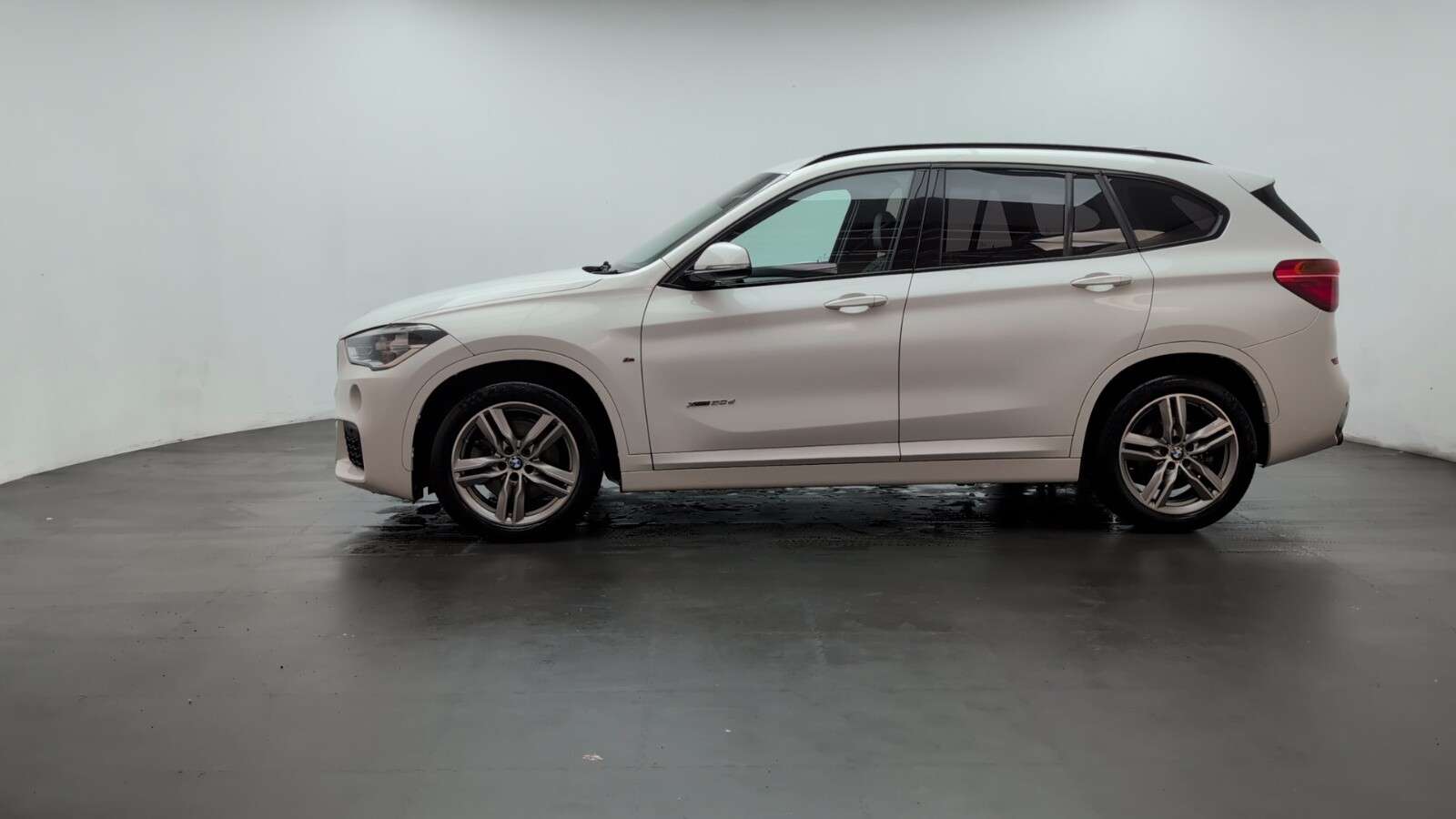 2017 BMW X1 2017 BMW X1
