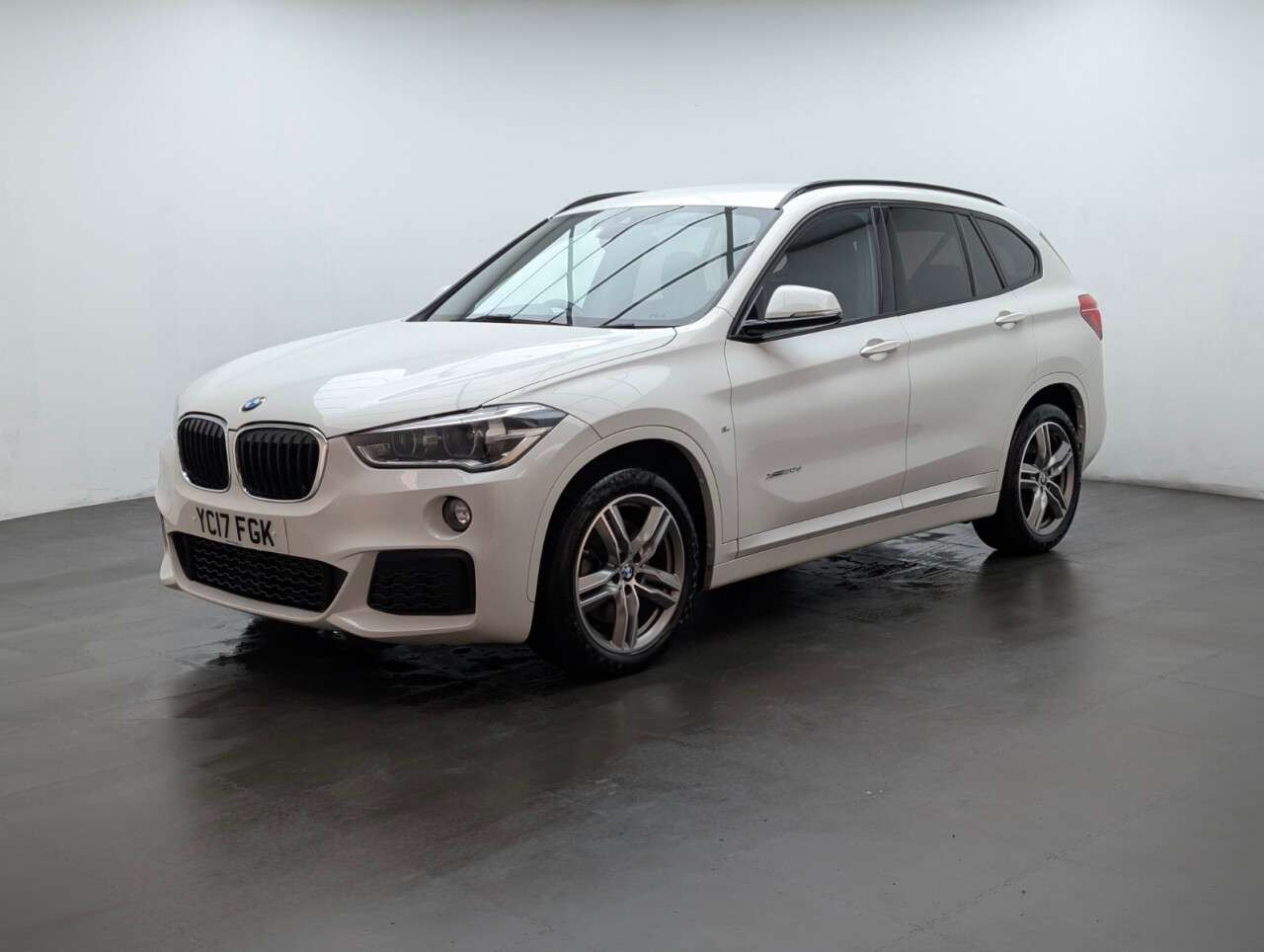 2017 BMW X1 2017 BMW X1