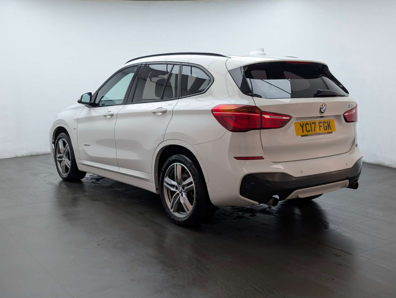 2017 BMW X1 2017 BMW X1