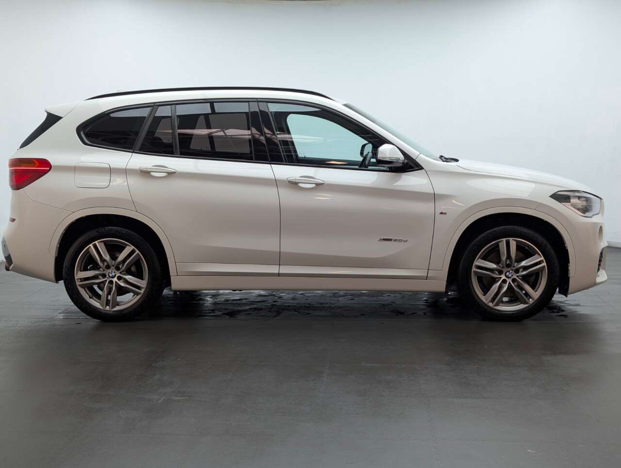2017 BMW X1 2017 BMW X1