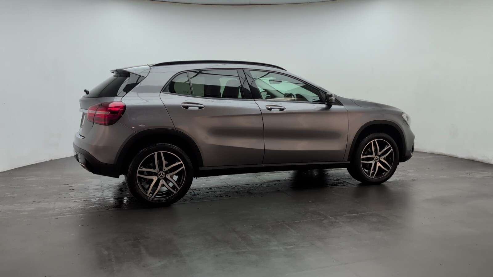 2019 MERCEDES-BENZ 180 2019 MERCEDES-BENZ 180