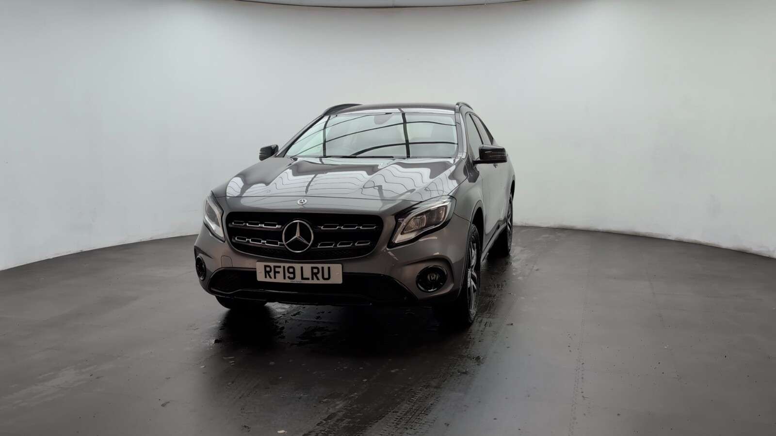 2019 MERCEDES-BENZ 180 2019 MERCEDES-BENZ 180