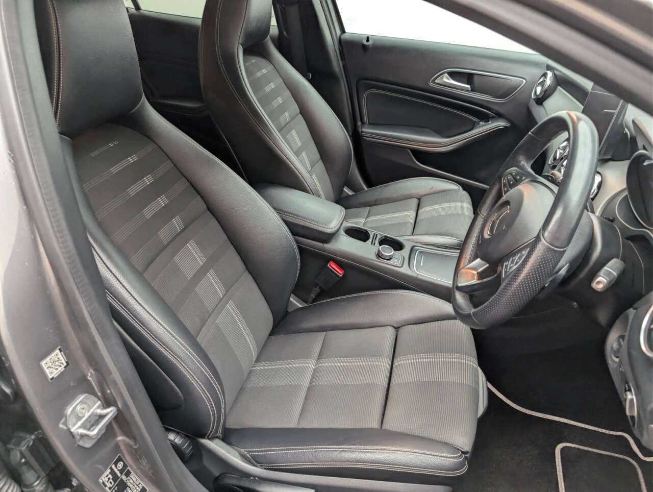 2019 MERCEDES-BENZ 180 2019 MERCEDES-BENZ 180