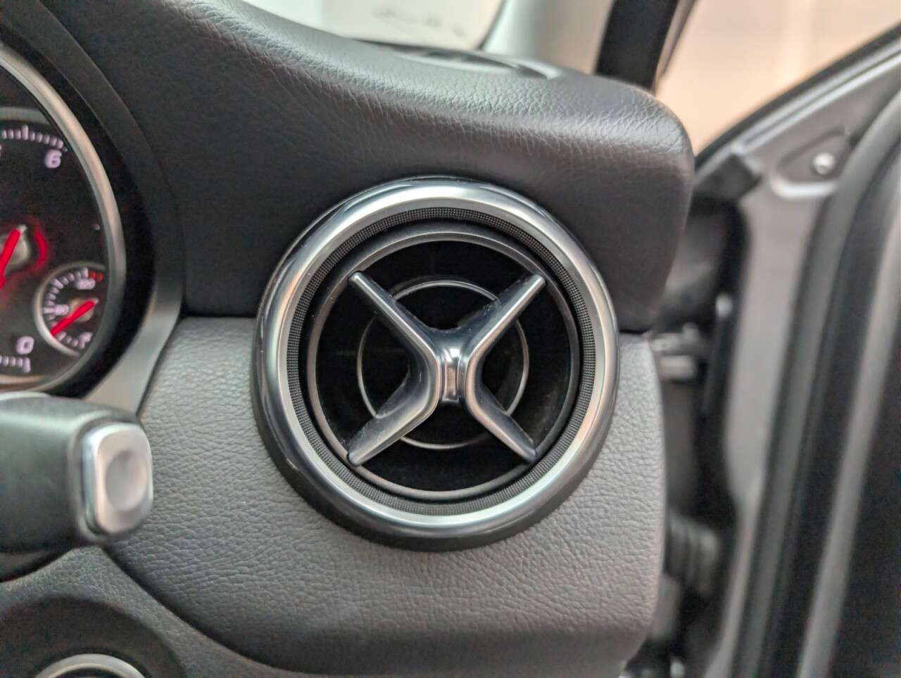 2019 MERCEDES-BENZ 180 2019 MERCEDES-BENZ 180