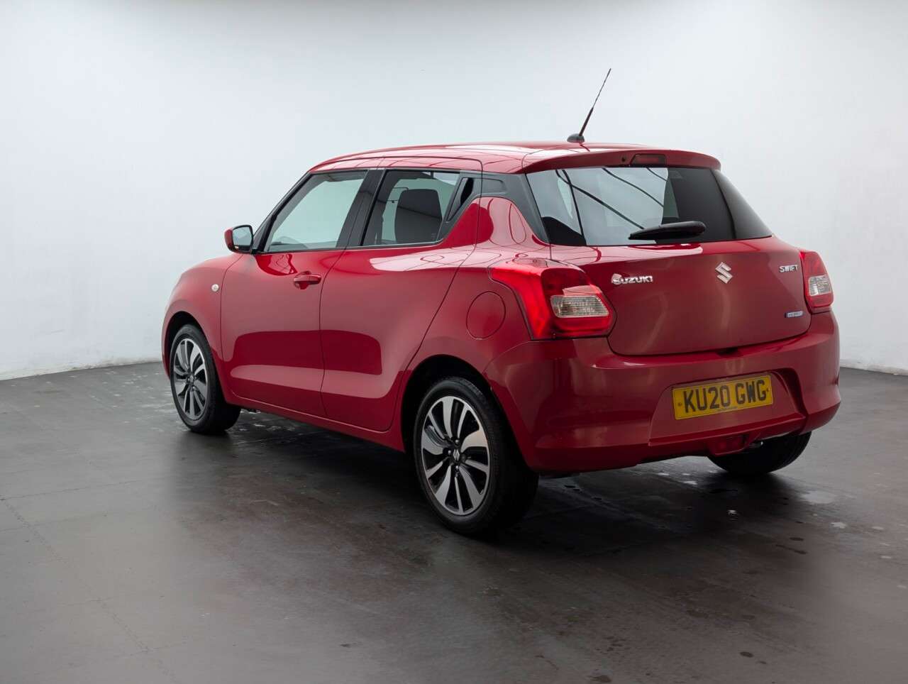 2020 SUZUKI SWIFT 2020 SUZUKI SWIFT