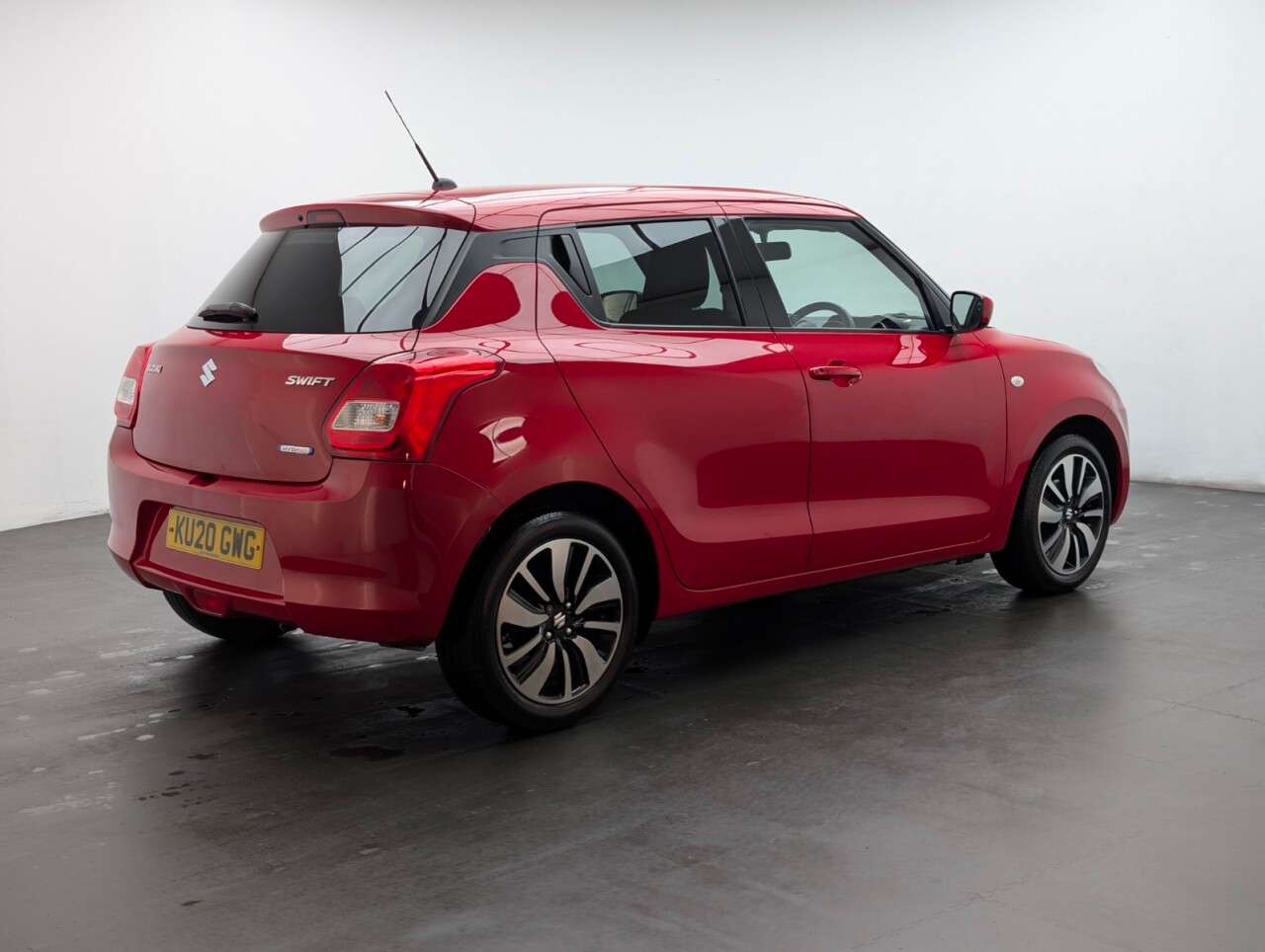 2020 SUZUKI SWIFT 2020 SUZUKI SWIFT