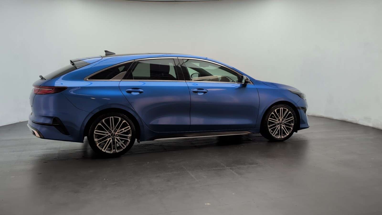 2022 KIA PROCEED 2022 KIA PROCEED