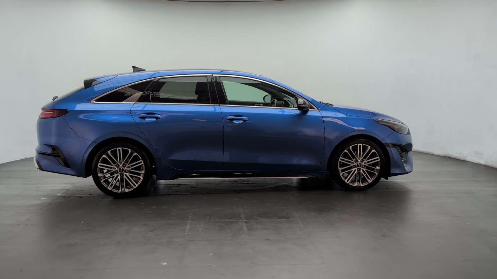 2022 KIA PROCEED 2022 KIA PROCEED