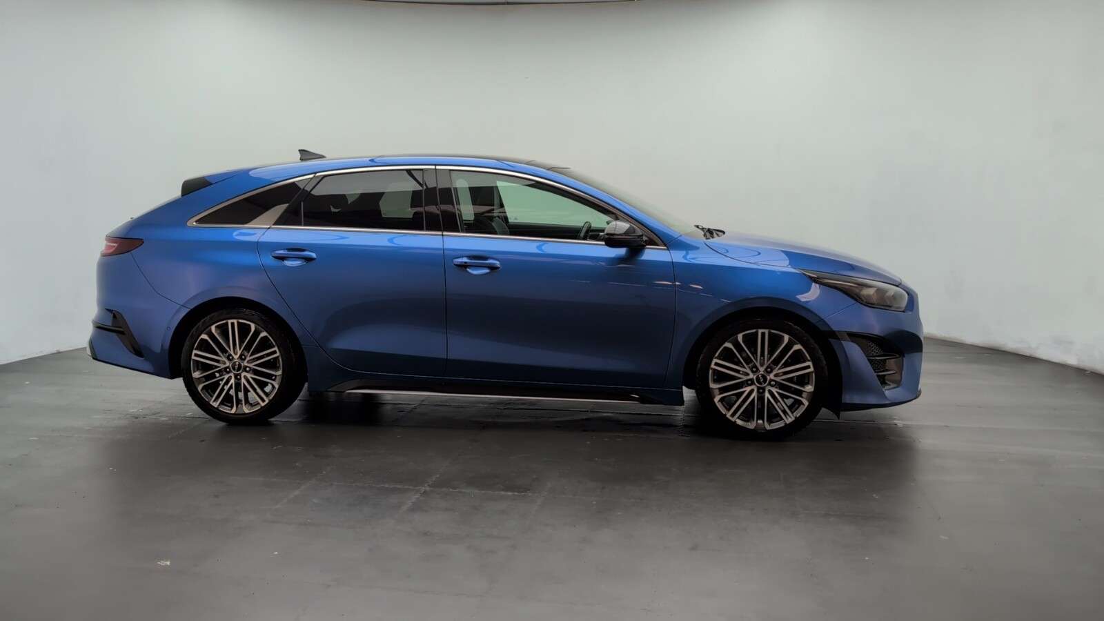 2022 KIA PROCEED 2022 KIA PROCEED