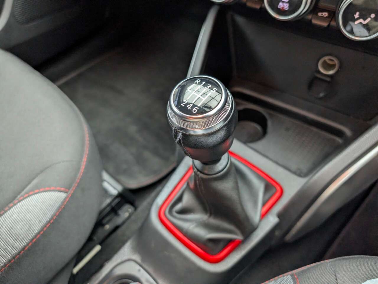 2019 DACIA DUSTER 2019 DACIA DUSTER