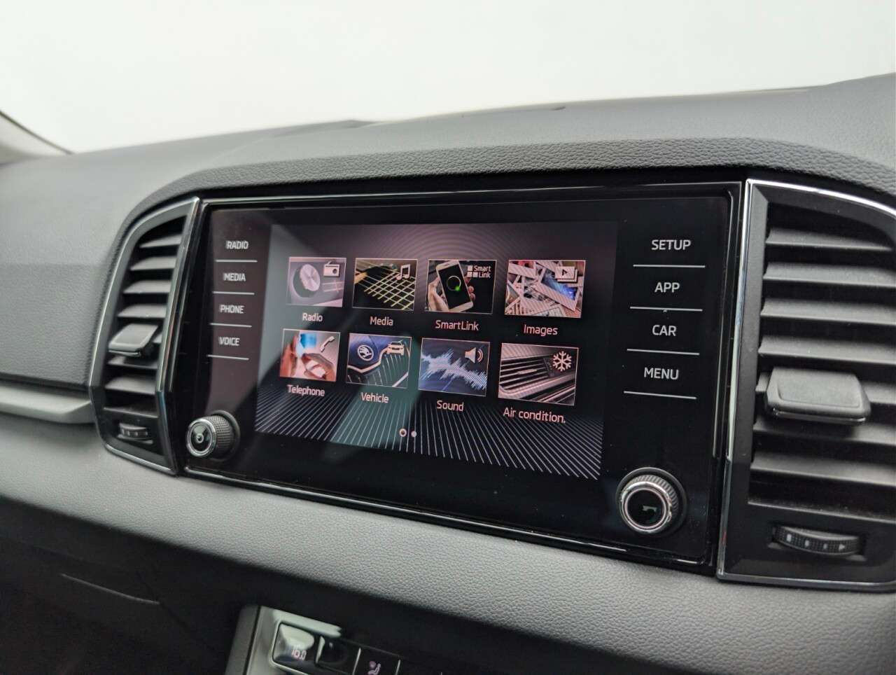 2019 SKODA KAROQ 2019 SKODA KAROQ