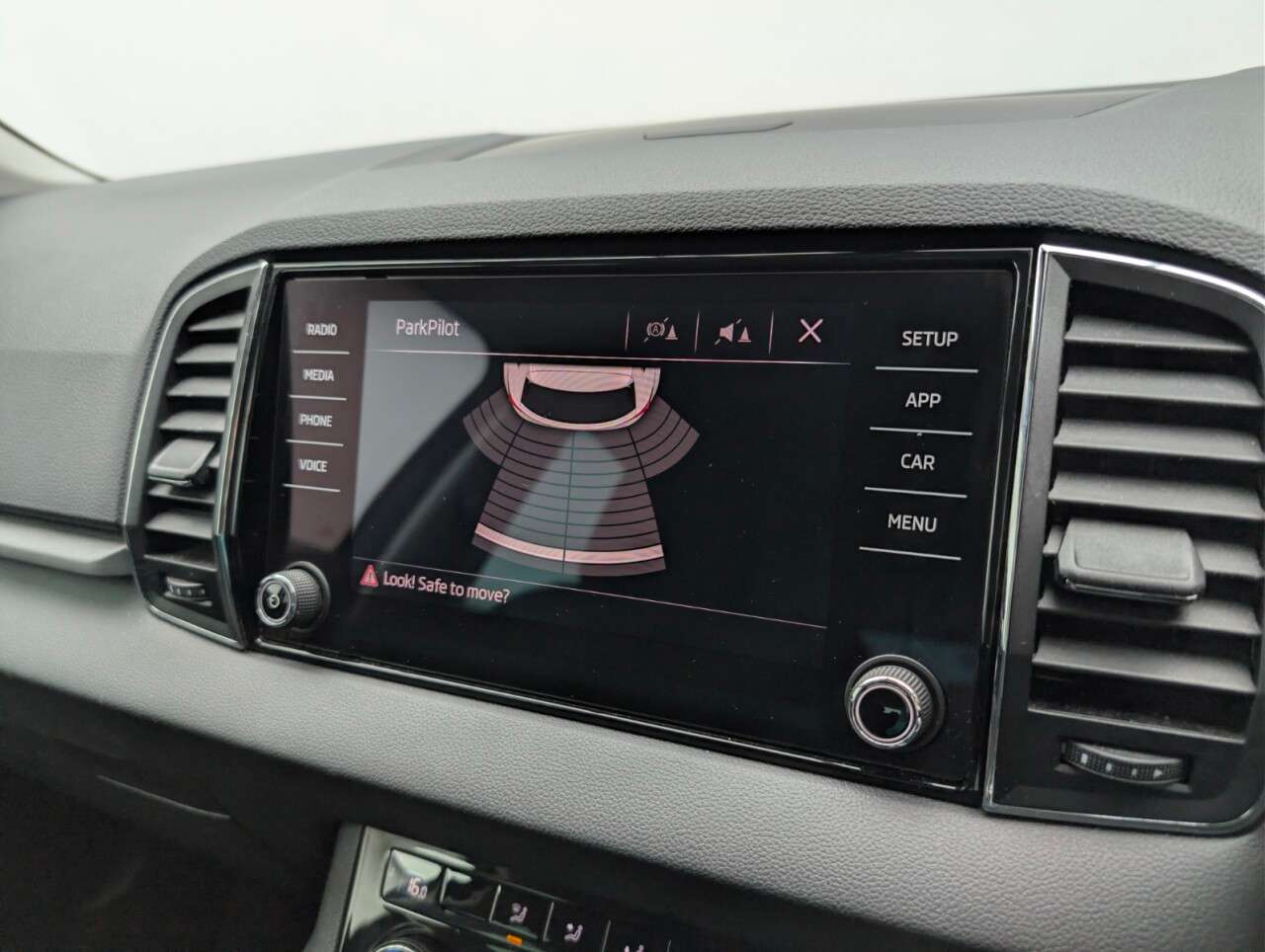 2019 SKODA KAROQ 2019 SKODA KAROQ