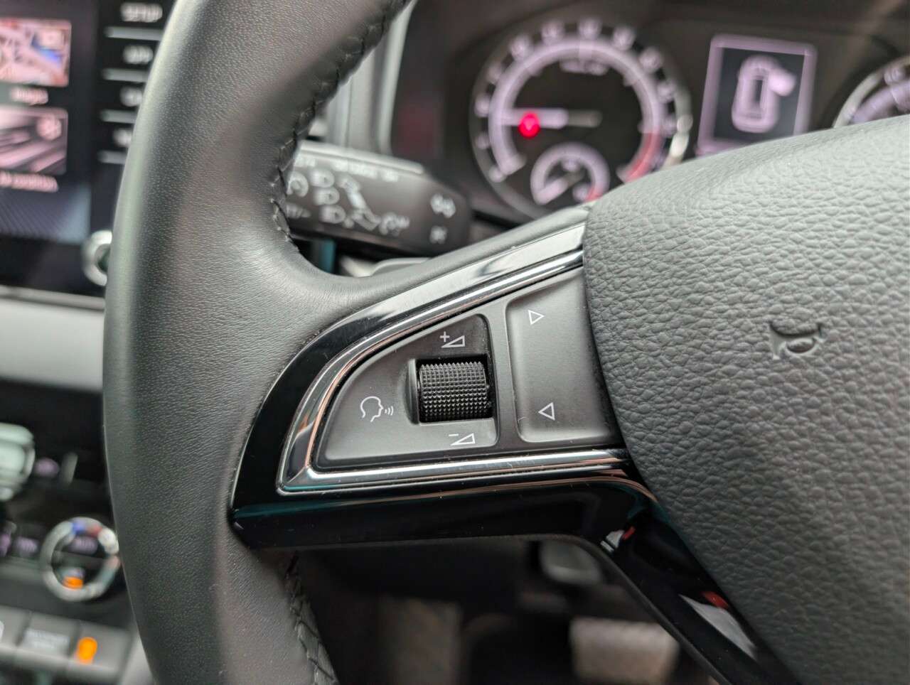 2019 SKODA KAROQ 2019 SKODA KAROQ