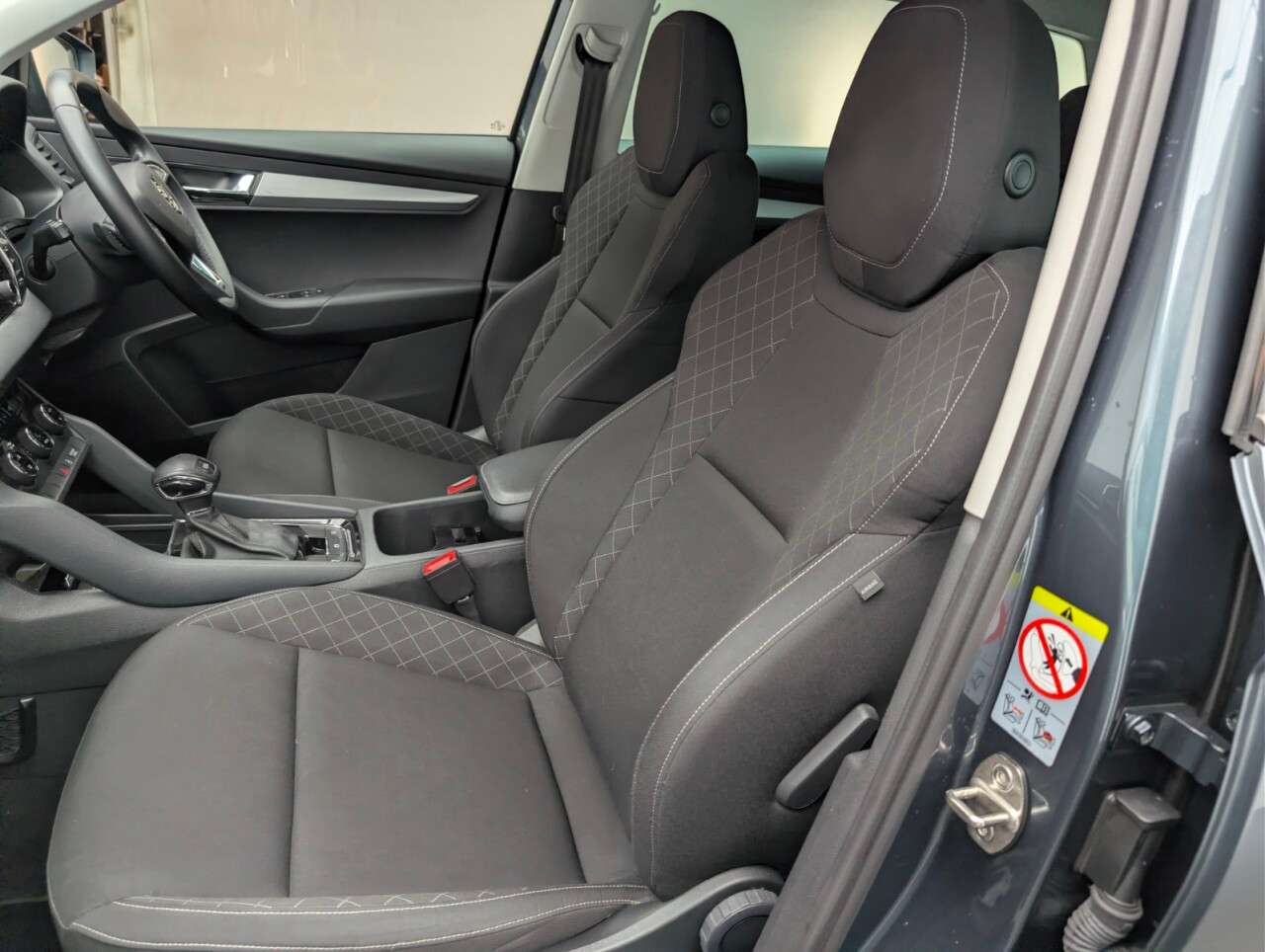 2019 SKODA KAROQ 2019 SKODA KAROQ