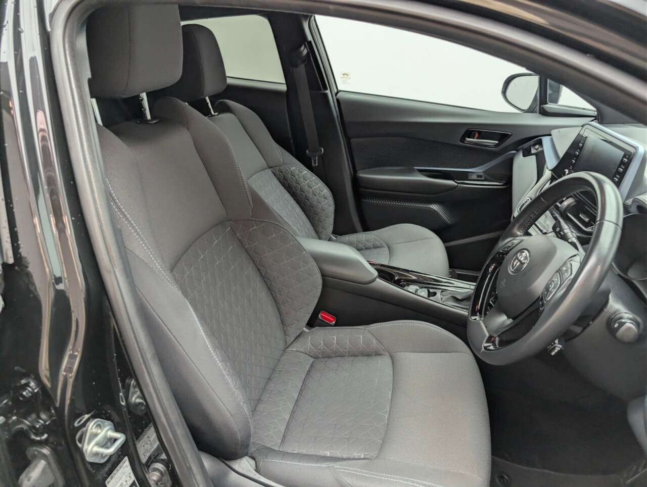 2020 TOYOTA C-HR 2020 TOYOTA C-HR