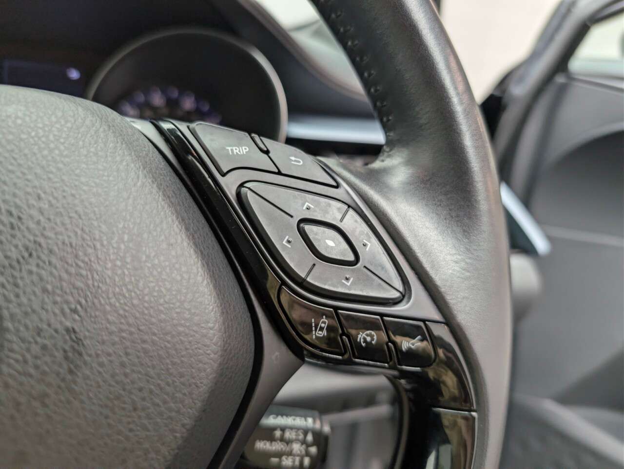 2020 TOYOTA C-HR 2020 TOYOTA C-HR