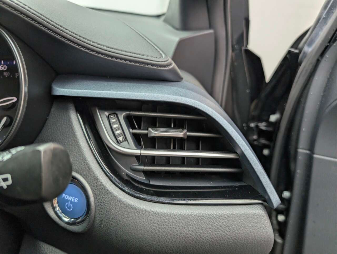 2020 TOYOTA C-HR 2020 TOYOTA C-HR